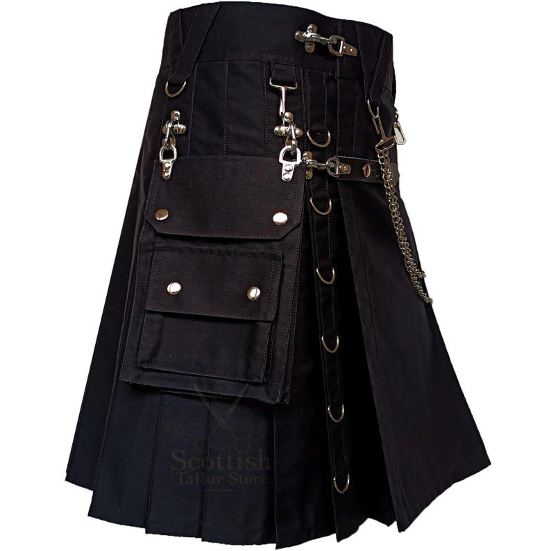 Handmade Black Utility Kilt – Gothic Punk Men’s Kilt with Chains, Snap Buttons, Cargo Pockets & D-Rings for Festivals & Streetwear