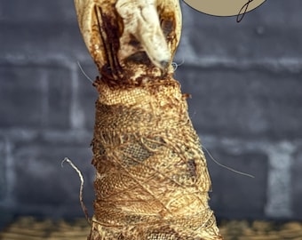 Muñeca artística única, escultura gótica de arcilla, pequeña muñeca espeluznante de diablo, objeto coleccionable de gabinete de curiosidades, casa de muñecas en miniatura, arte primitivo de Nosy Nancy