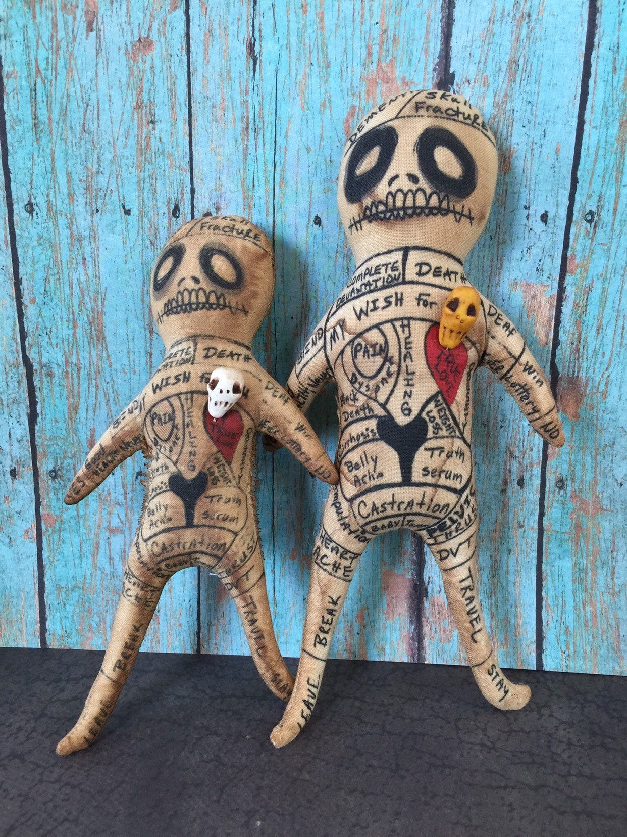 Muñeco vudú, muñeco de venganza con cabeza de calavera, regalo para pareja,  regalo para mejores amigos, vudú de bolsillo fetiche, regalo de broma,  regalo para compañeros de trabajo, regalo divertido para amigos. -, image size:1242x1656