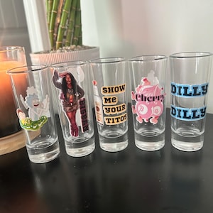 Personalized shot glasses | custom made shot glasses | Custom party favors