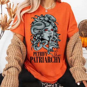 Comfort Colors Retro 90s Feminist T-Shirt – “Petrify the Patriarchy” | The Female Gaze Graphic Tee | Unisex Gift for Women & Men