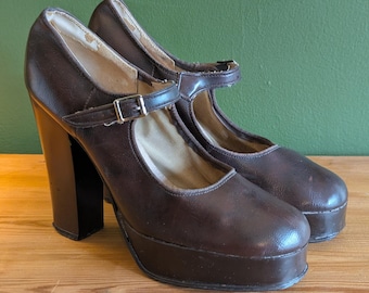 Vintage 70s Brown Faux Leather Mega Platform Mary Jane Shoes - UK 3
