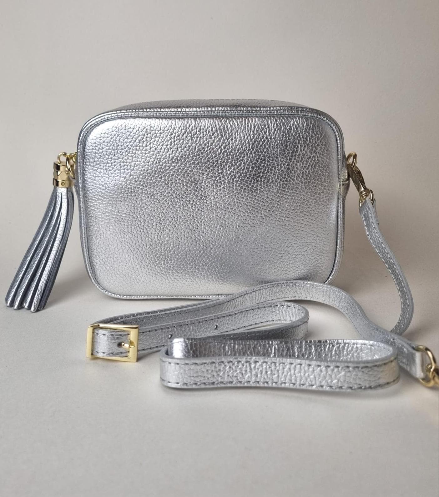 Metallic Silver Genuine Leather Crossbody Shoulder Bag Party