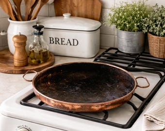 Vintage Copper Griddle Pan Farmhouse Kitchen Decor Hammered Copper Tray 12 Inch Round