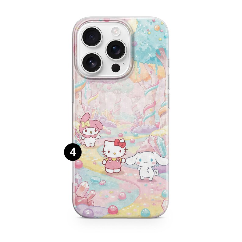 Puede incluir: Funda de tel&eacute;fono con un dise&ntilde;o de dibujos animados colorido. La funda tiene un borde transparente y presenta un paisaje caprichoso con elementos rosas, azules y verdes. El dise&ntilde;o incluye tres personajes: un conejito rosa, Hello Kitty y un perro blanco.