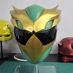 No.1 Sentai Gozyuger Gozyu Eagle Helmet No.1 Sentai Gozyuger Cosplay Power Rangers Helmet ナンバーワン戦隊ゴジュウジャー Handcrafted