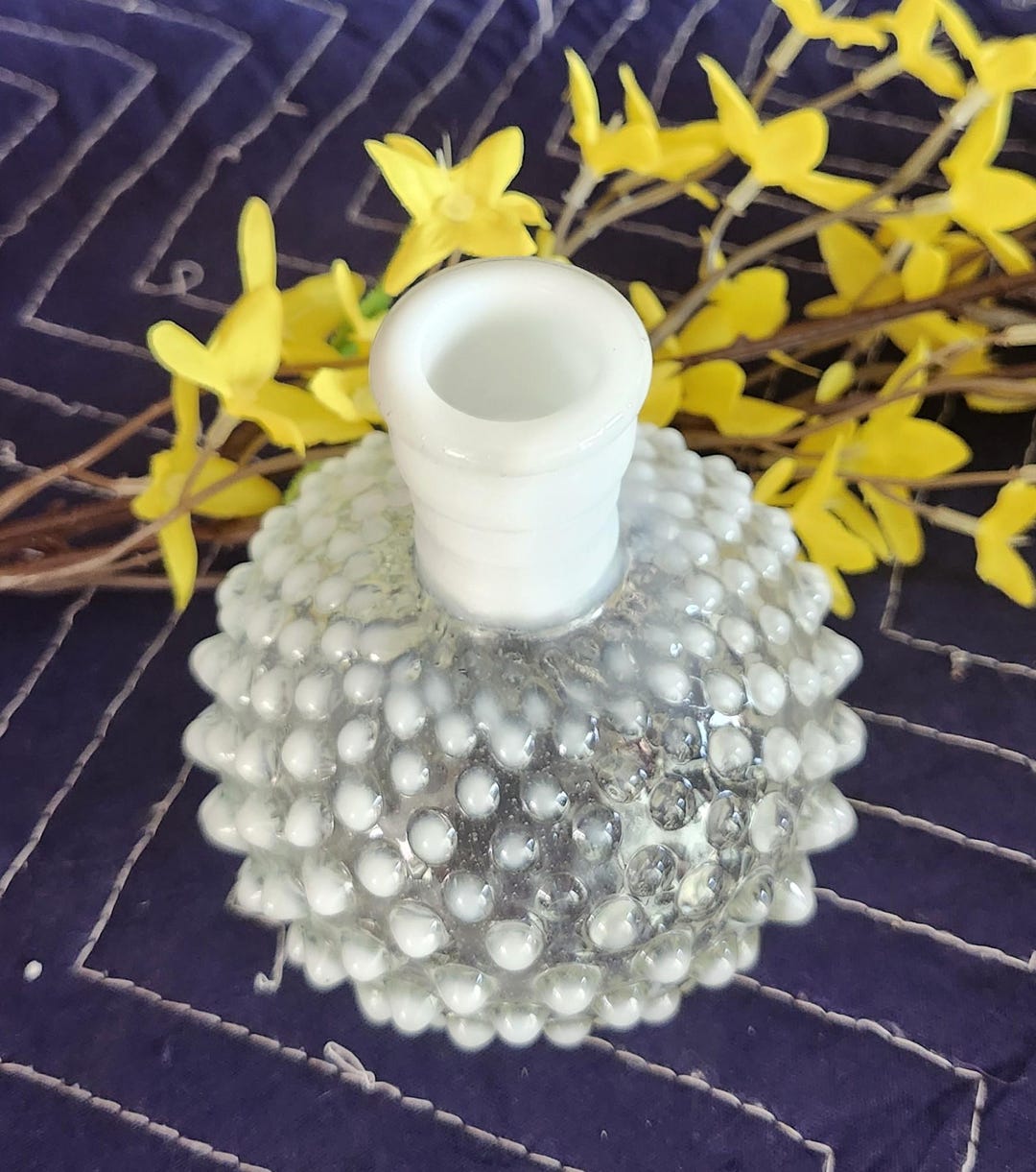 Vintage Fenton Art Glass White Hobnail French Opalescent Vase/bottle 4 ...