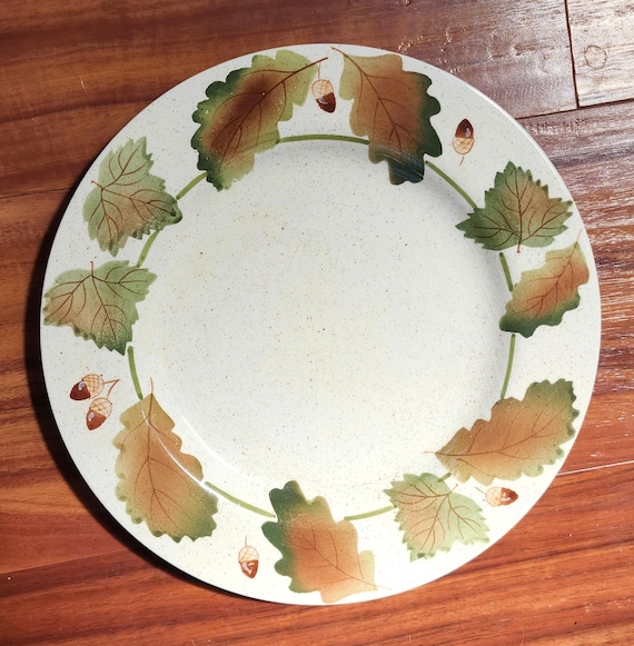 * antique plate ❀ 濃淡が美しい ボタニカル柄 プレート Botanica Handpainted Stonemite KIC Oak Leaf and Acorn 11