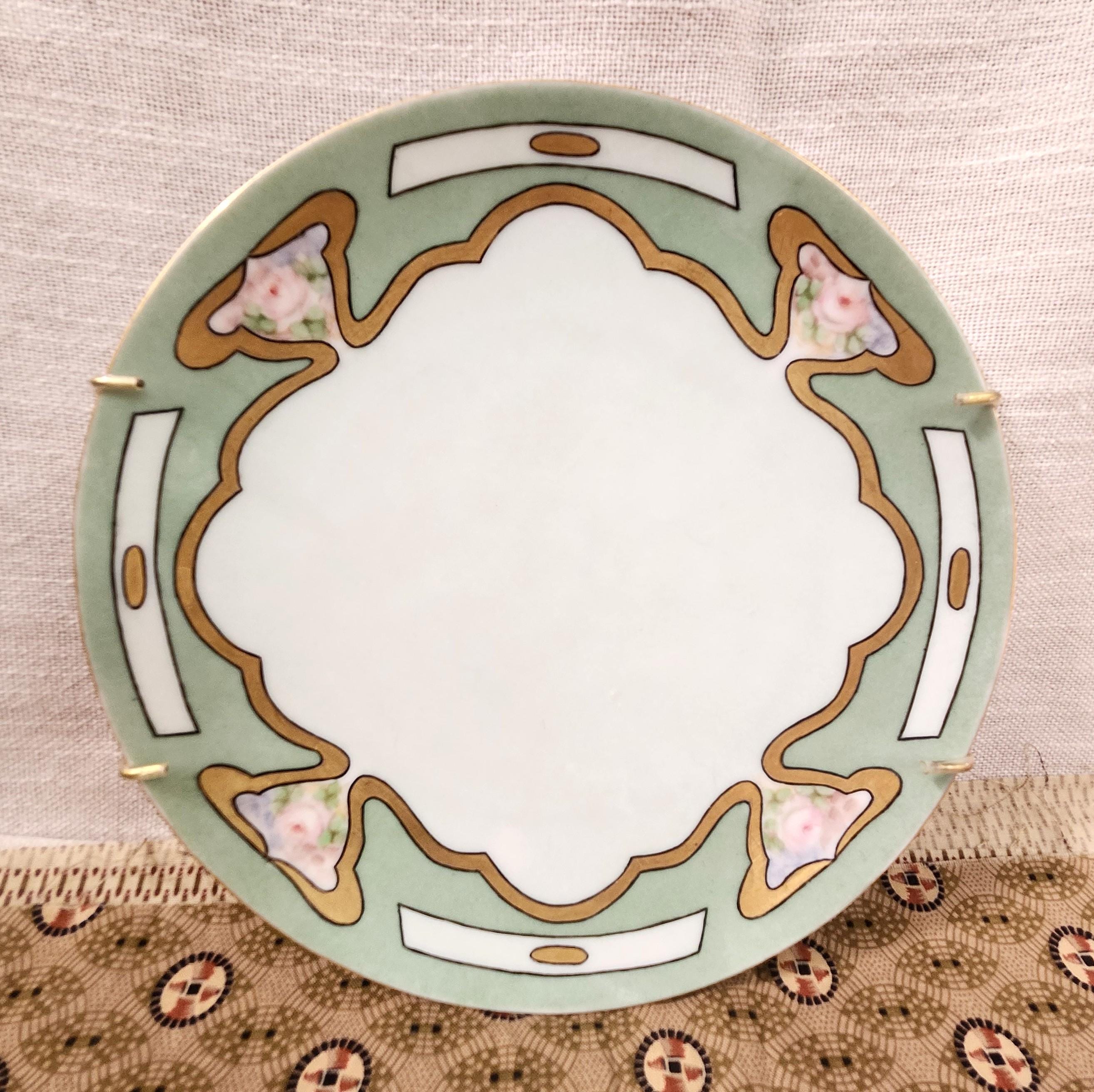 NIPPON Hand Painted 飾り皿 薔薇柄 金彩 プレート Nippon Antique Porcelain Hand Painted Plate Rosebuds and Gold