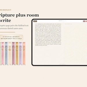 Könnte beinhalten: Ein digitales Tablet, das eine Seite mit biblischem Text und einem gepunkteten Notizbereich anzeigt, begleitet von acht bunten Band-Lesezeichen mit kleinen Metallanhängern. Der Text lautet: READ AND REFLECT, Scripture plus room to write, 8 DIGITAL RIBBON BOOKMARKS INCLUDED.