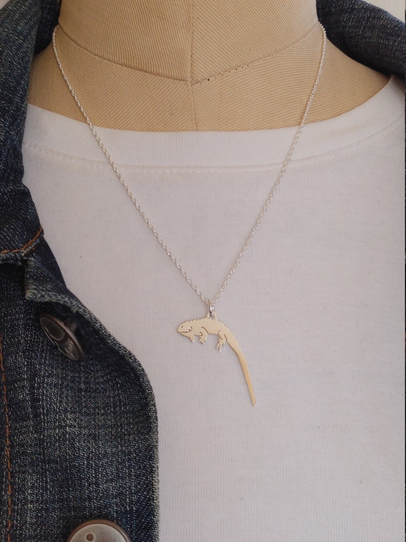 Custom Bearded Dragon Necklace, Your Pet TaGette Pendant, Sterling Silver silhouette Memory Jewelry Keepsake Memorial Gift image 2