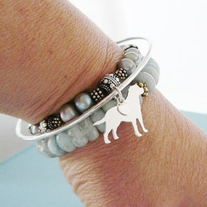 Bracciale Labrador Retriever Dog Bangle, Ciondolo personalizzato in argento sterling, Fascino silhouette di razza, Rifugio di salvataggio, Regalo per la festa della mamma