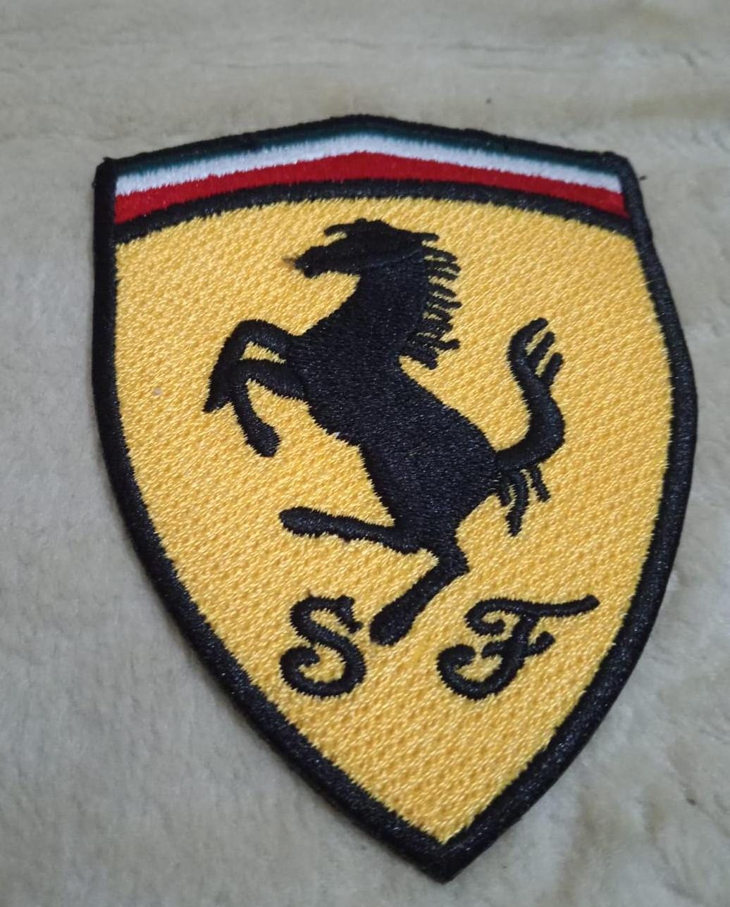 Badge Collectible North Carolina Police Patches Ferrari Motorsports Iron-On Patch - Sew Or Iron On Racing Car Emblem Badge Ferrari Racing Patch - Foto 13