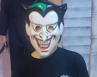 Vintage 1993 NEW old stock Warner Brothers DC Joker Animated Series Mask READ Description