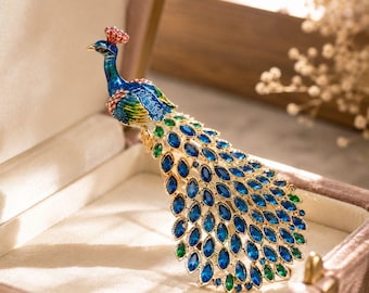 Handmade Peacock Brooch, Crystal Rhinestone Bird Pin, Healing Crystal Jewelry, Natural Gemstone Pin, Unique Gift for Her