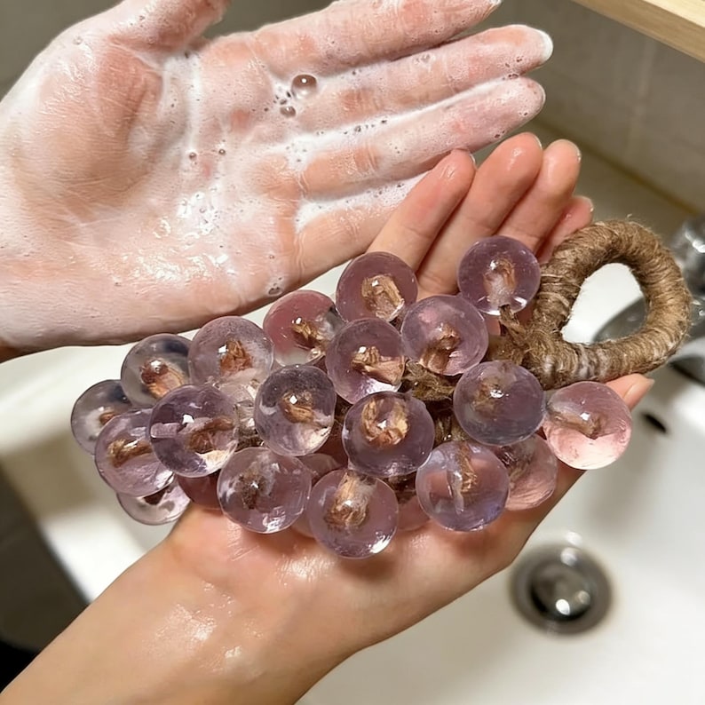 handmade-grape-soap-aromatherapy-soap-gift-box-crystal-bath-soap