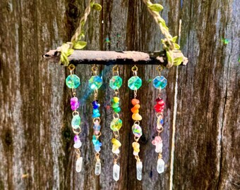 Prisma per finestra in cristallo arcobaleno • Acchiappasole Chakra per arredamento boho • Mobile cattura-luce