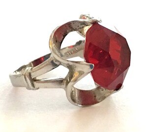 40s Clark & Coombs Ring for Women, Vintage Jewelry, US Size 7.5 Sterling Silver Setting, Art Deco Style, Faceted Ruby Red Glass Rhinestone