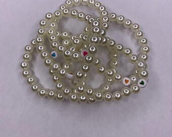 Pearl Beaded Bracelet with Colorful Heart Charm - Size 7”