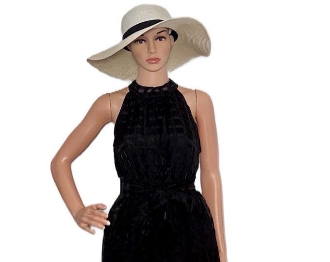 Gorgeous Halter Belted Pattern Dress