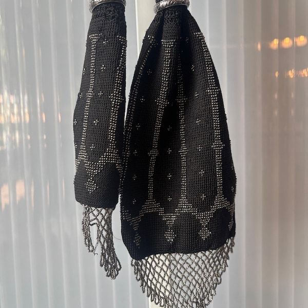 Victorian Black Knitted Silver Bead Miser Purse