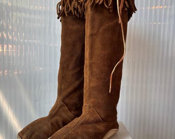 Brown Suede Fringe Knee-High Moccasin Size 8