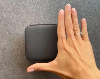 Leather Jewelry Box Portable Organizer for Rings Earrings Pendants