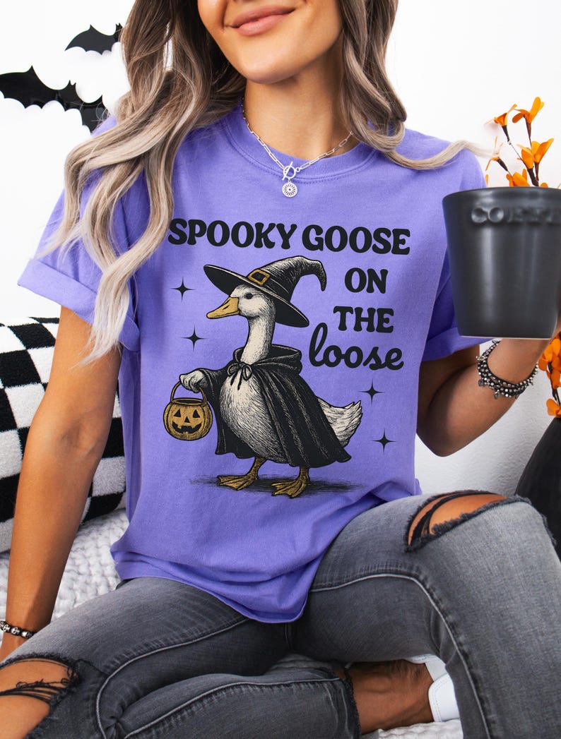 Spooky Goose Halloween T-Shirt, Halloween Witch Shirt, Retro Goose Halloween Tee, Funny Witch Costume Shirt, Animal Lovers Halloween Gift Violet