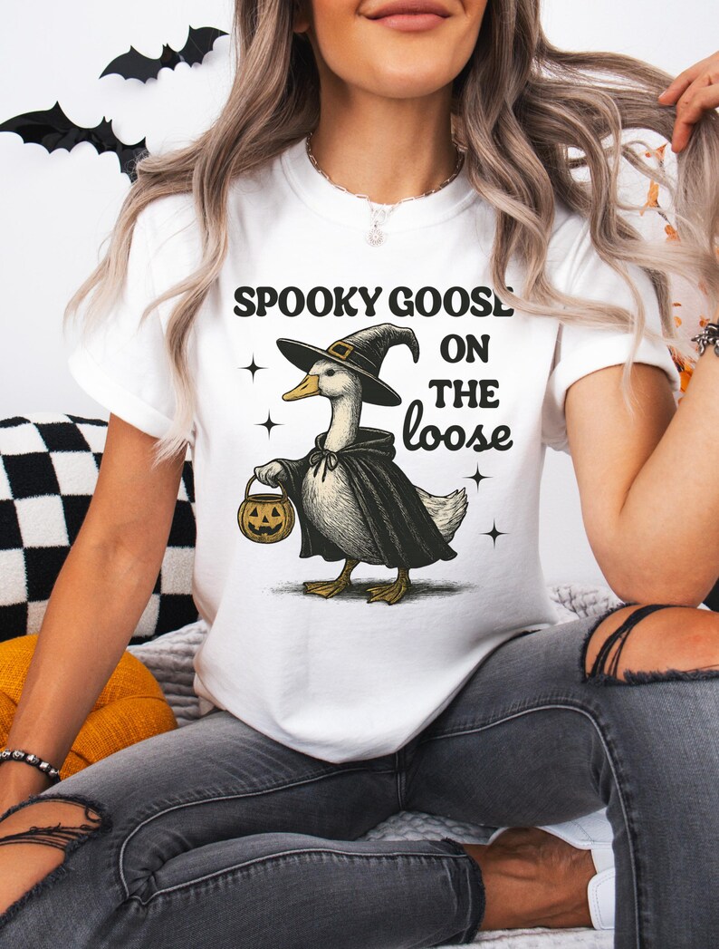 Spooky Goose Halloween T-Shirt, Halloween Witch Shirt, Retro Goose Halloween Tee, Funny Witch Costume Shirt, Animal Lovers Halloween Gift White