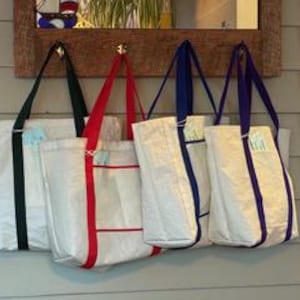 Medium recycled sail tote bag