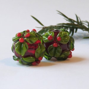 Christmas Holly Beads - Handmade Lampwork