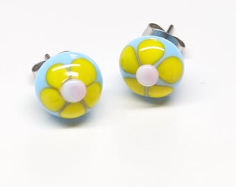 Lemon Daisy Mini Stud Earrings - Handmade Lampwork Glass
