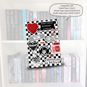 Pode incluir: Um conjunto de adesivos xadrez preto e branco com detalhes vermelhos e pretos. Os adesivos apresentam vários designs, incluindo um coração com as palavras "Good Girl", um coração enfaixado com as palavras "Morally Grey", um coração com as palavras "Deg for it", uma caveira com rosas, uma mão com um sinal de paz e as palavras "Dark Romance Book Club", um coração com cerejas e um coração com as palavras "Villains do it better". Os adesivos são compatíveis com Kindle Basic, Kindle Paperwhite (2018) e Kindle Paperwhite (2024).