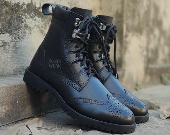 Men&#39;s Scottish Kilt Boots Genuine Leather Black Ghillie Brogues Traditional Highland Dress Shoes with Durable Rubber Sole