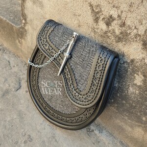 Grey Tweed & Black Leather Kilt Sporran Style