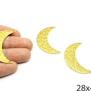 2 Pcs Brass Hammered Moon Charm, Crescent Shape Pendant, Celestial Style Connector, Lunar Phase Component, Brass Supplies For Earring Making