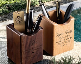 Personalisierter Stiftehalter aus graviertem Holz – Personalisierter Schreibtisch-Organizer und Stiftebecher – Dekoratives Geschenk für Mentoren – Jubiläumsgeschenke