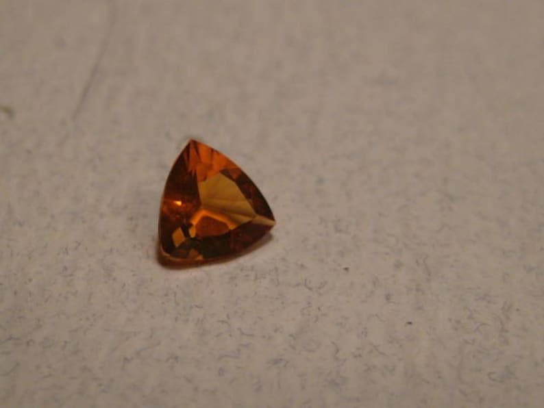 Mexican Opal faceted stone 5mm E MO1760