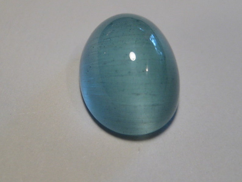 Aquamarine Cab .............. 11 x 9 x 6 mm ... 483 image 2