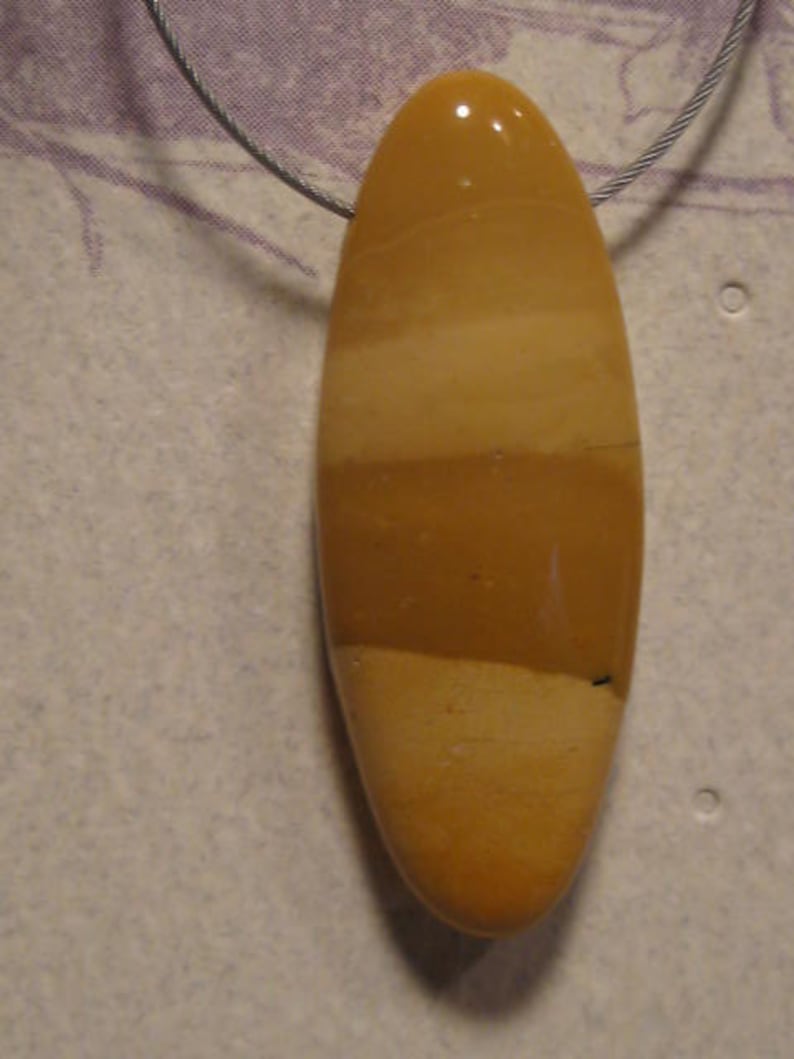 Mookaite Jasper Pendant Bead ..... 3447 34 x 13 x 6mm thick ........