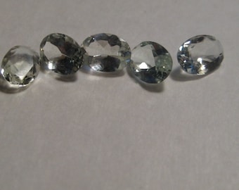 Aquamarine  gemstones ......... 5 pieces ................   7 x 5  mm ...............        a2860