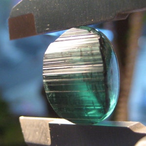 Indicolite Tourmaline cab ........ 16 x 11 x 11 mm ........... 470 image 4