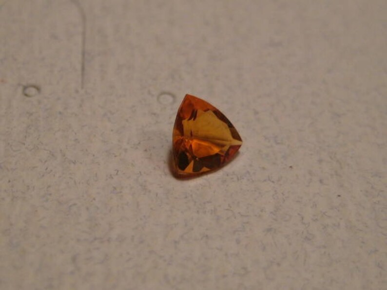 Mexican Opal faceted stone 5mm E MO1760