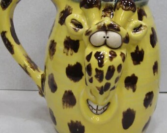 Happy Giraffe Mug .