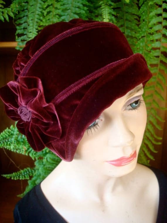 womens velvet hat