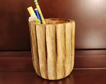 Handcrafted Mango Wood Pen Holder Unique Design Office Decor Desk Organizer Home Decoration Desk Accessory Handmade Natural Wood Color A