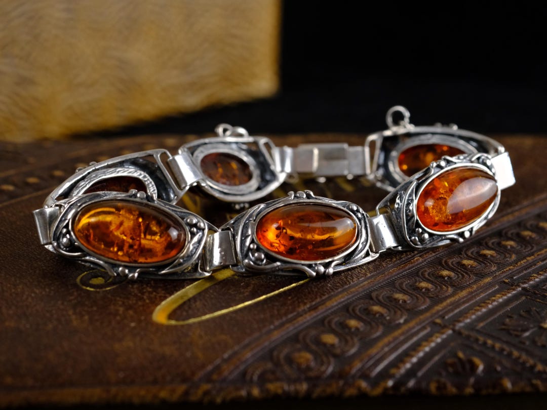 Bracelet Vintage En Ambre Pressé Baltique De Lettonie - Poids 20 Grammes - État Excellent