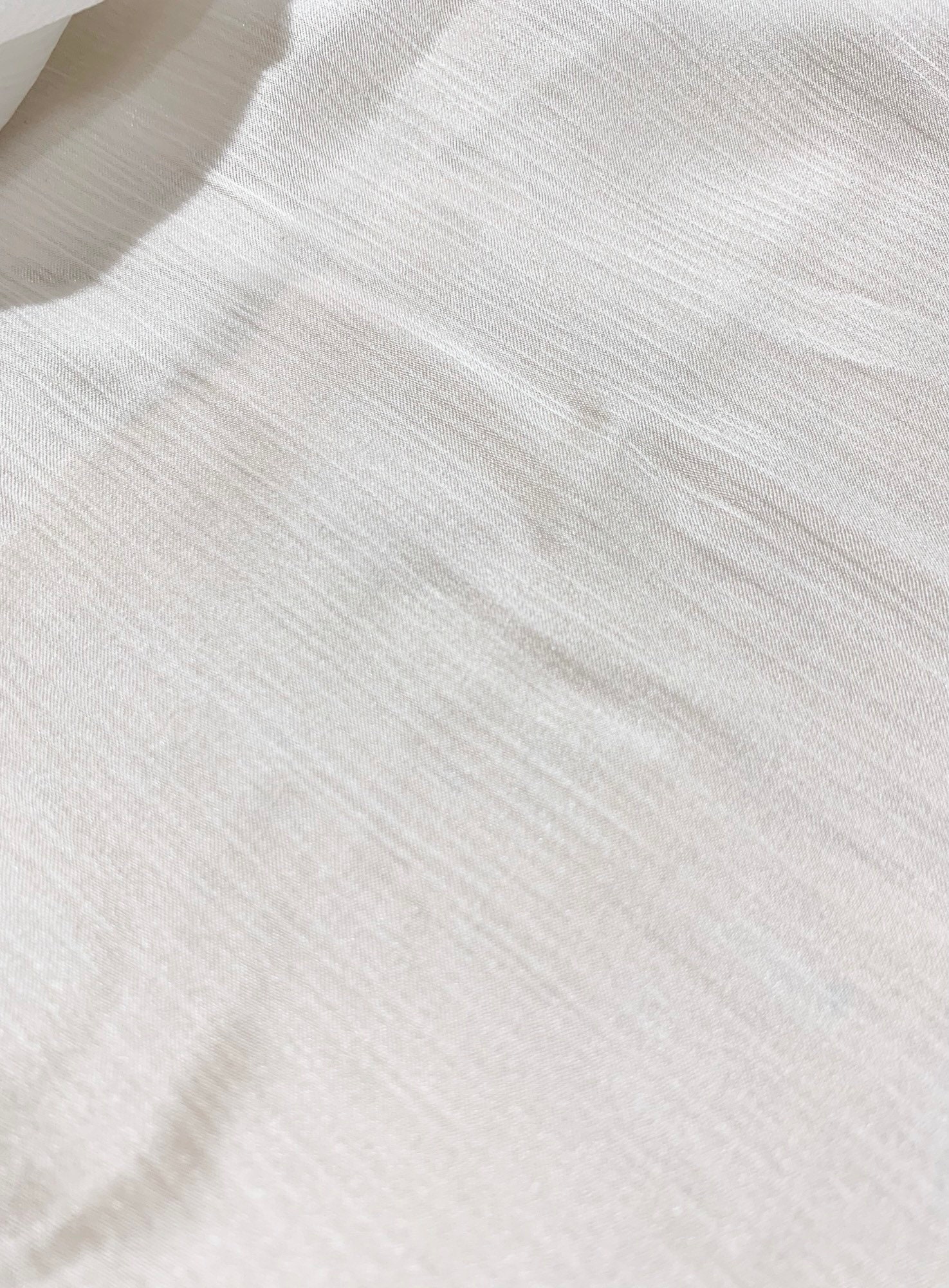 54 light ivory Silk crinkle satin 100% pure silk | Etsy