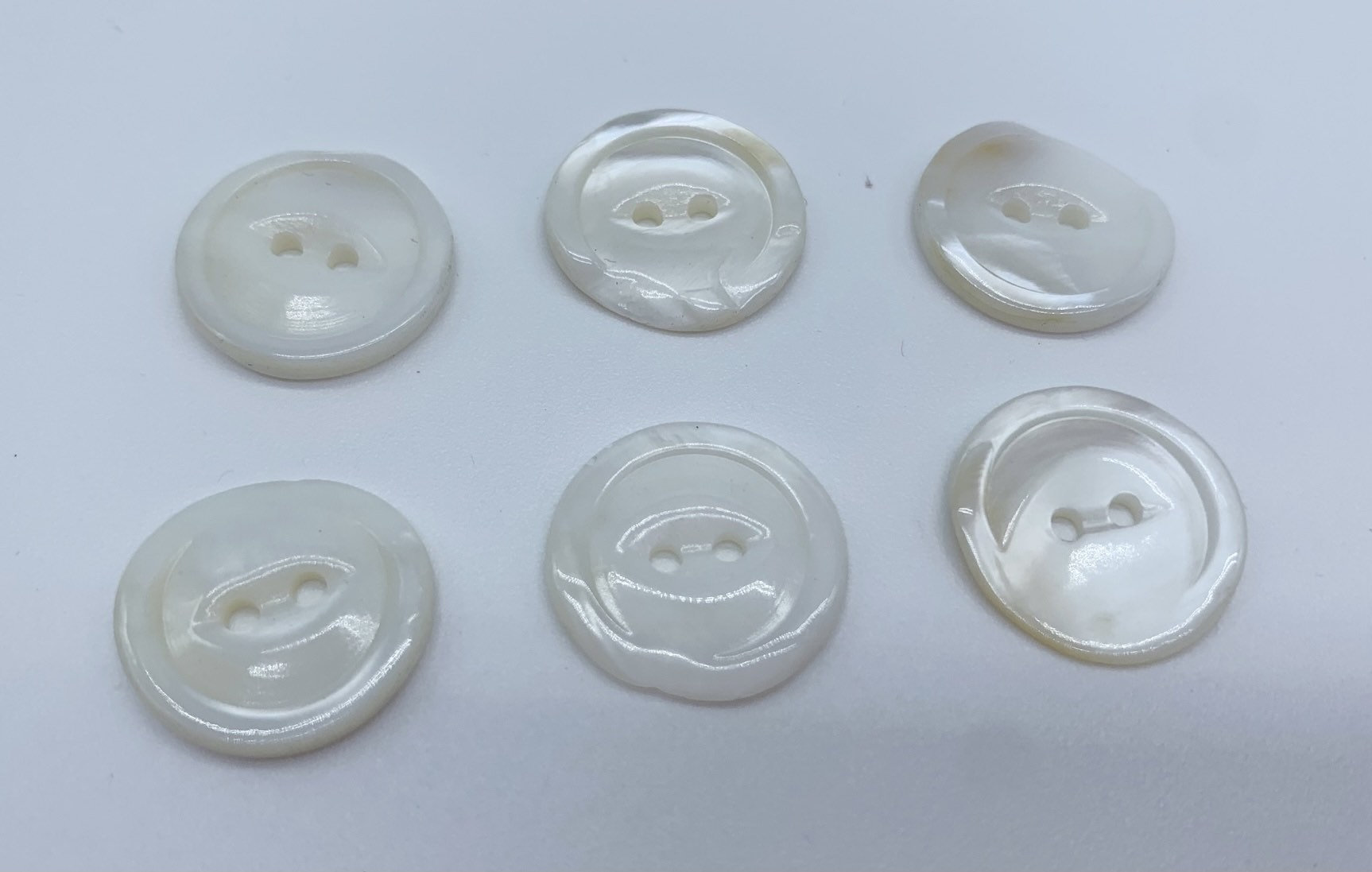 Medium Real Seashell Mother of Pearl Button Shell Button Sewing Buttons ...