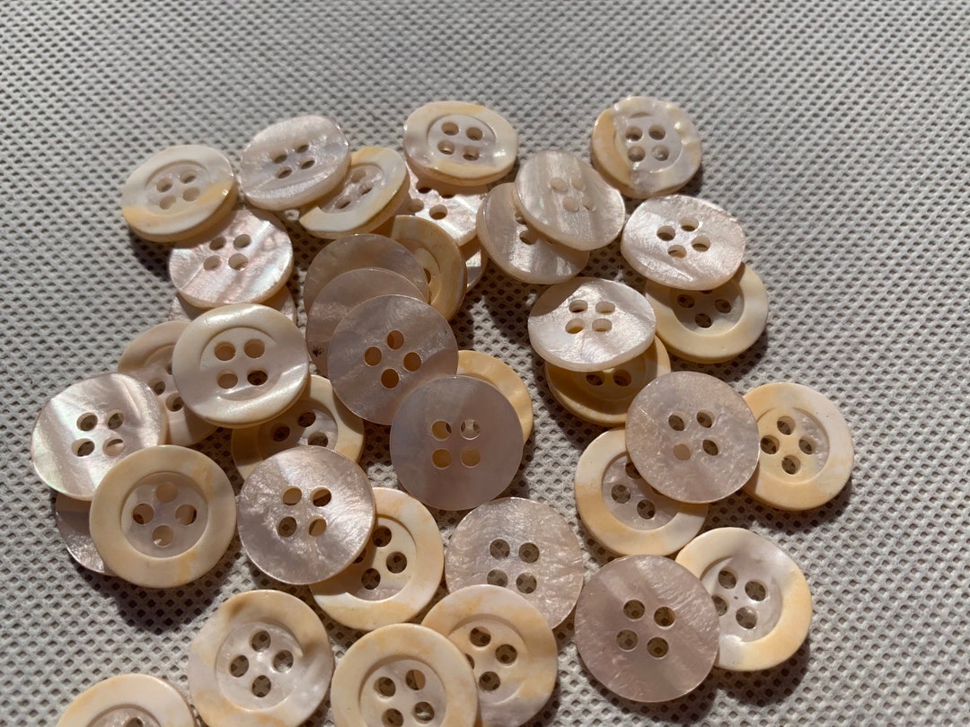Small Real Seashell Mother of Pearl Button Shell Button Sewing Buttons ...